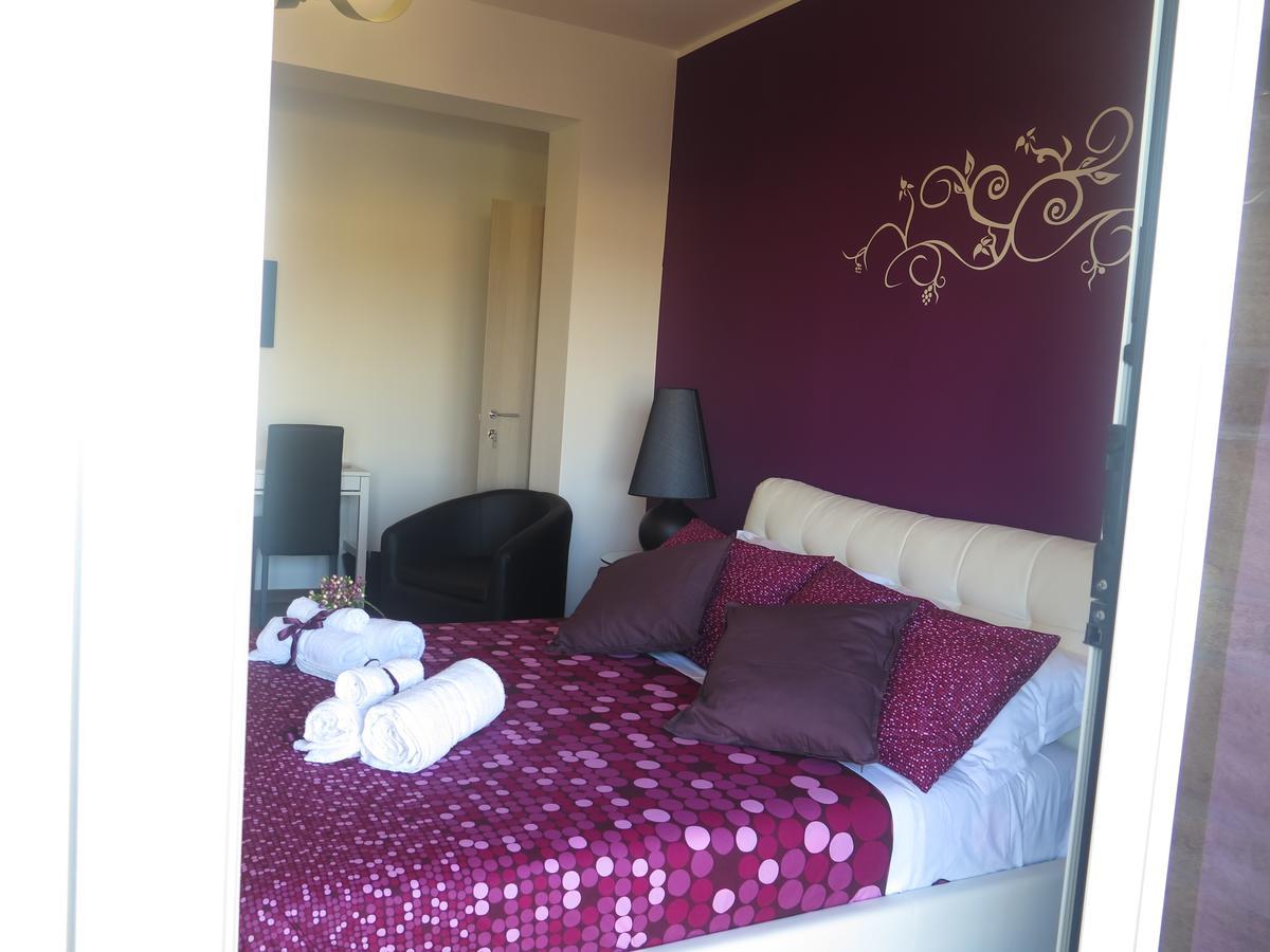 كاتانيا Symposium Bed&Breakfast المظهر الخارجي الصورة